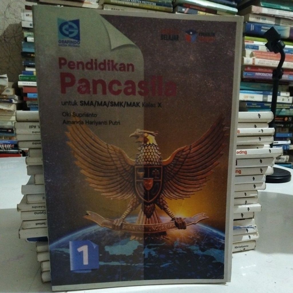 buku Pendidikan Pancasila SMA kelas 1-10 penerbit Grafindo