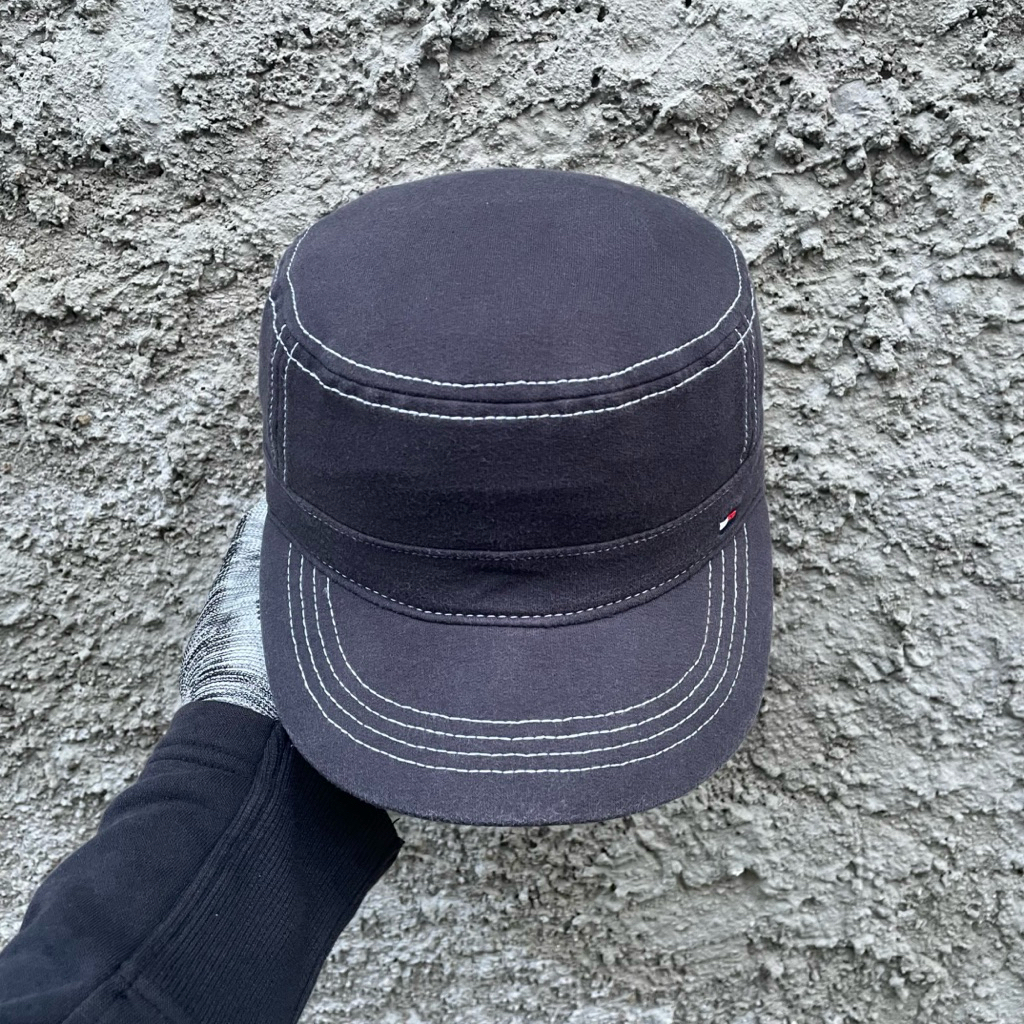 Topi Cap Comando Unisex Pria Wanita Tommy Hilfiger Used