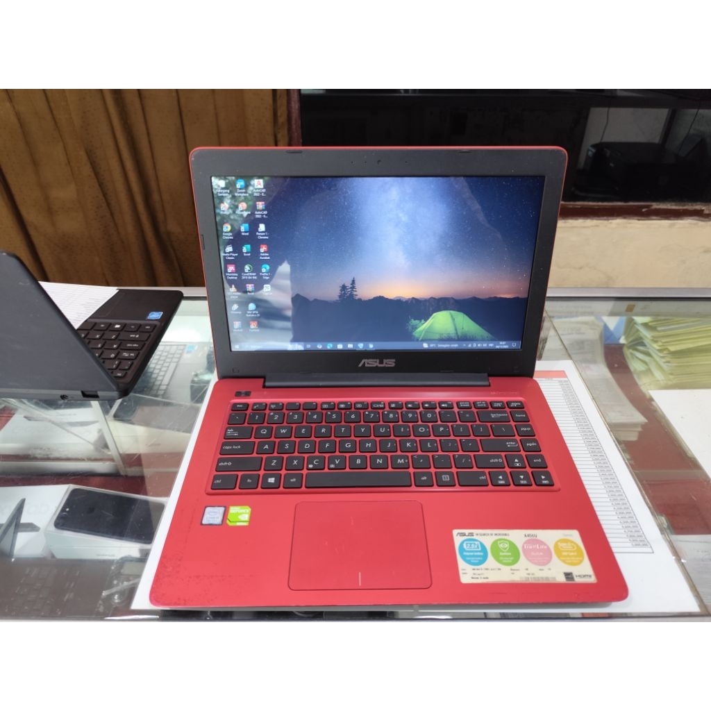 Asus a456u core i5 Ram 12GB SSD 256gb gaming GRAFIS ringan