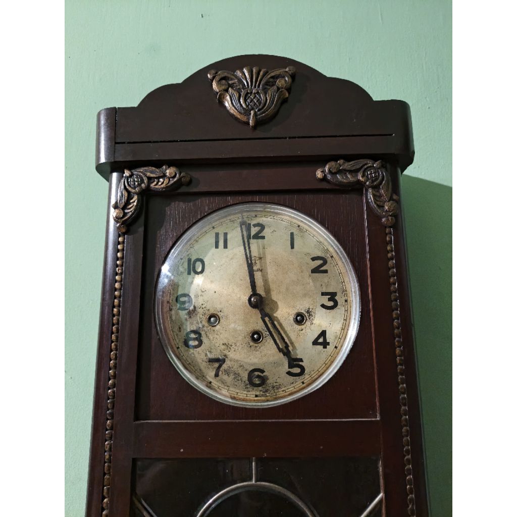 Jam Dinding Kuno merk MAUTHE FORTUNE GERMANY