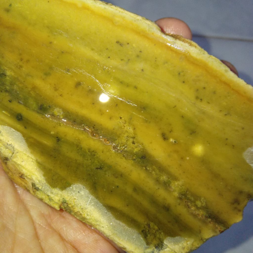 Natural Lempengan Batu Akik Pancawarna Semi Kristal