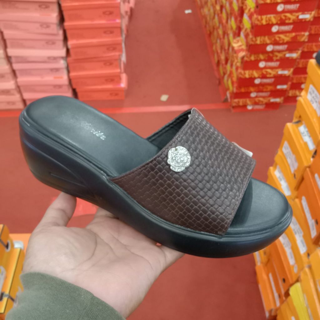 ST MORITZ SANDAL WEDGES WANITA KEKINIAN ORIGINAL