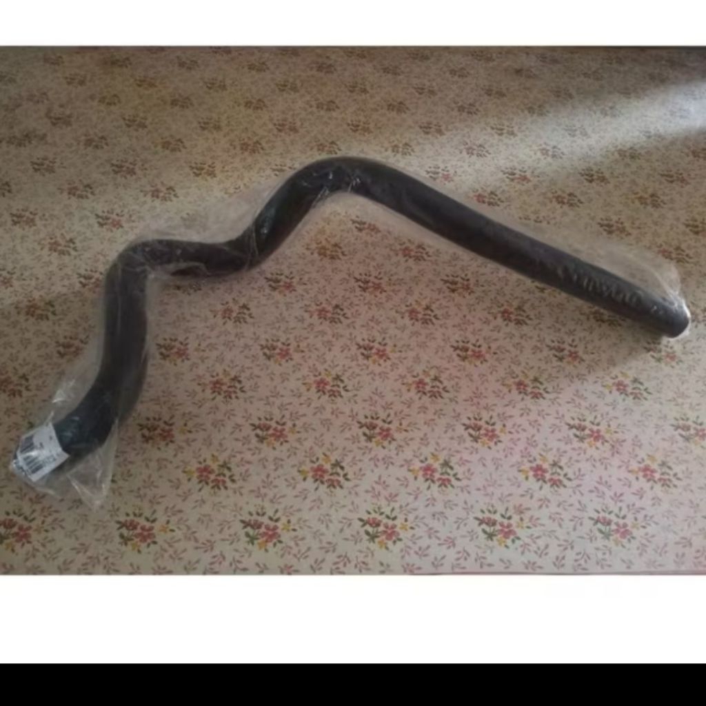 selang radiator bawah daihatsu classy G 102