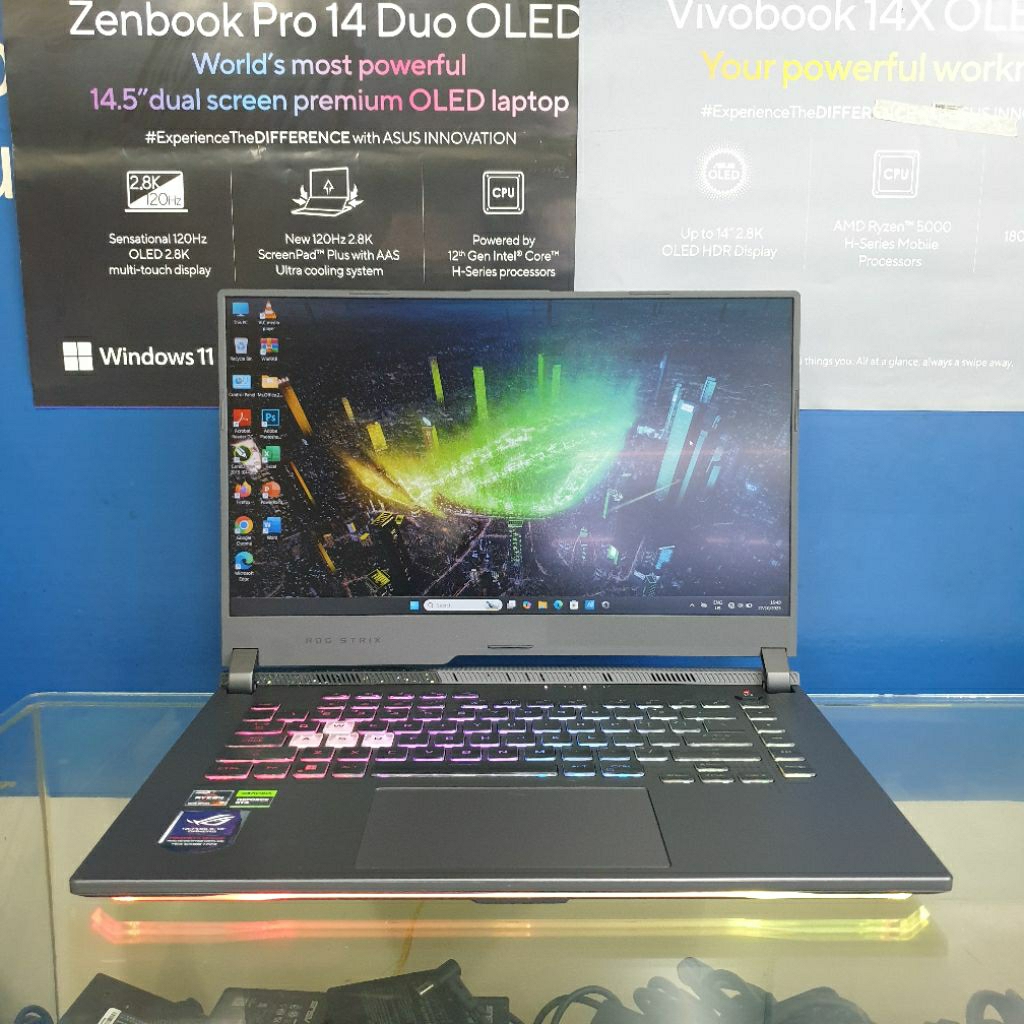 Asus ROG Strix G513RC Ryzen 7-6800HS Ram-16GB SSD-512GB RTX 3050 15inchi