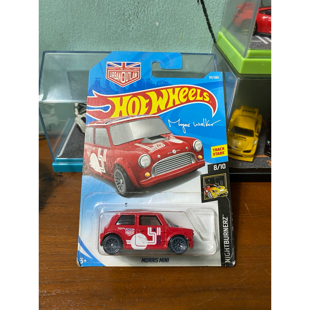 HOT WHEELS - MORRIS MINI - RED (NIGHTBURNERZ)