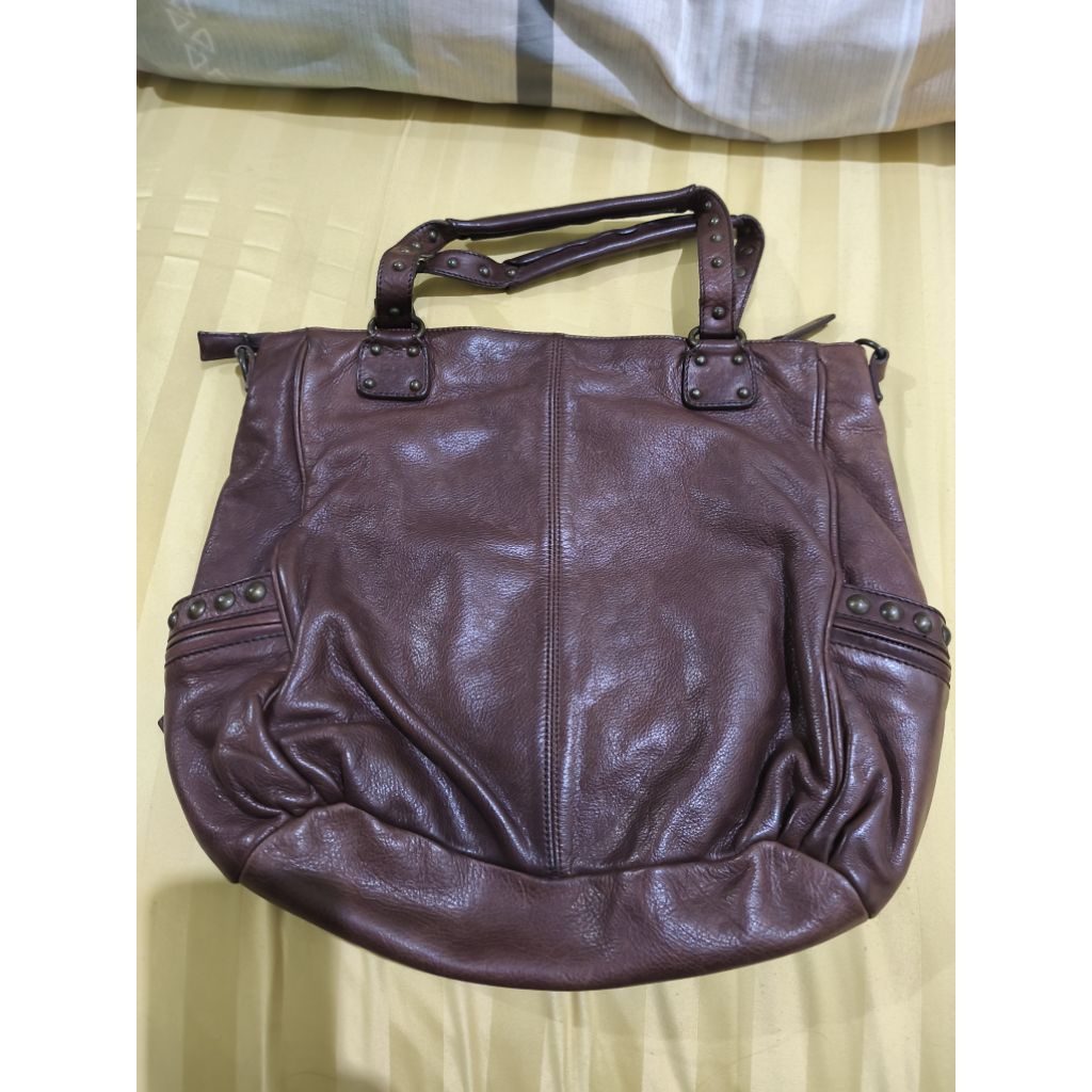 Preloved tas Massimo dutti