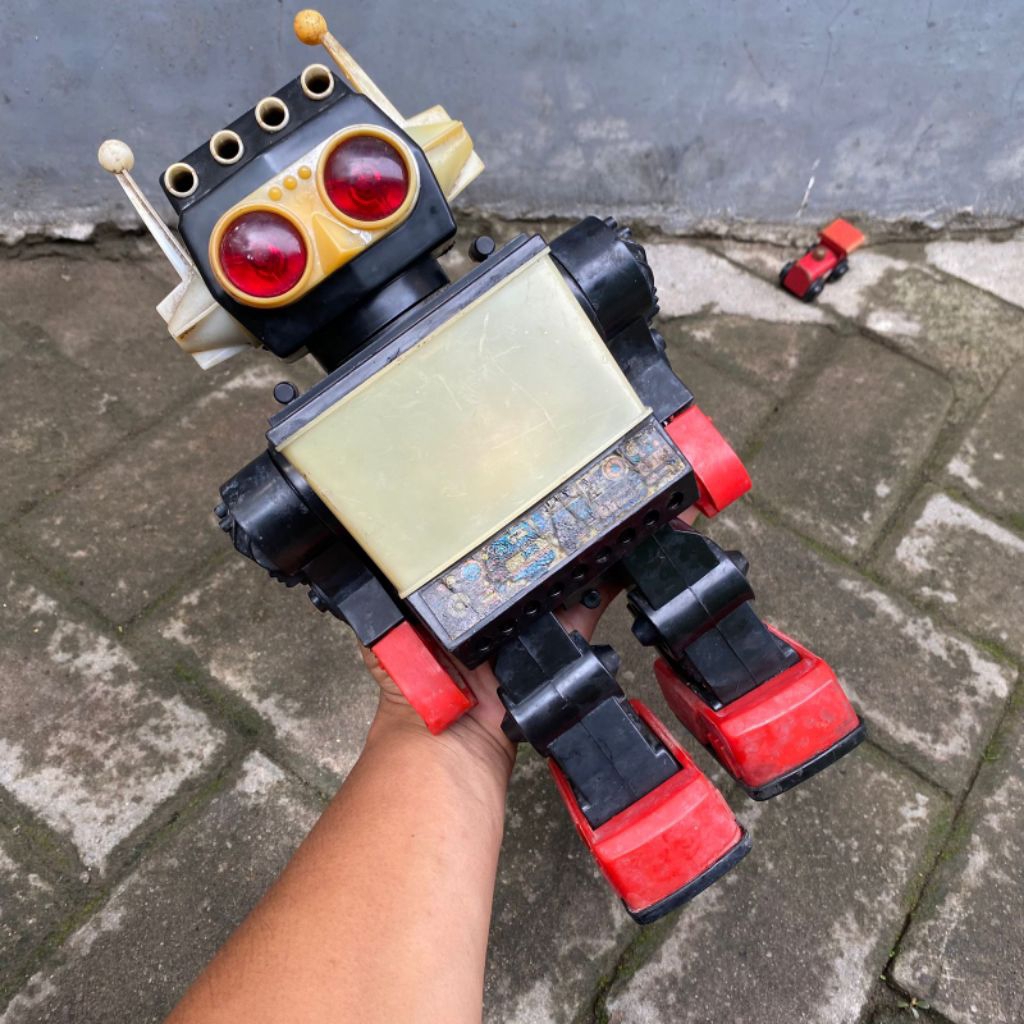 mainan robot saturn vintage robot saturn original