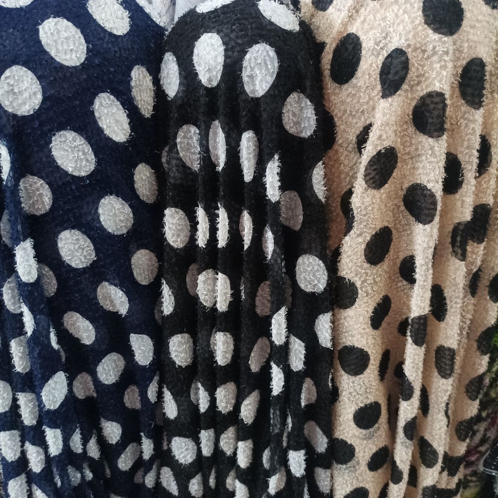 ​Kain Chiffon Motif Dotty Bulu Timbul Import Meteran Lebar 150cm (Harga Per 0,5)KYT