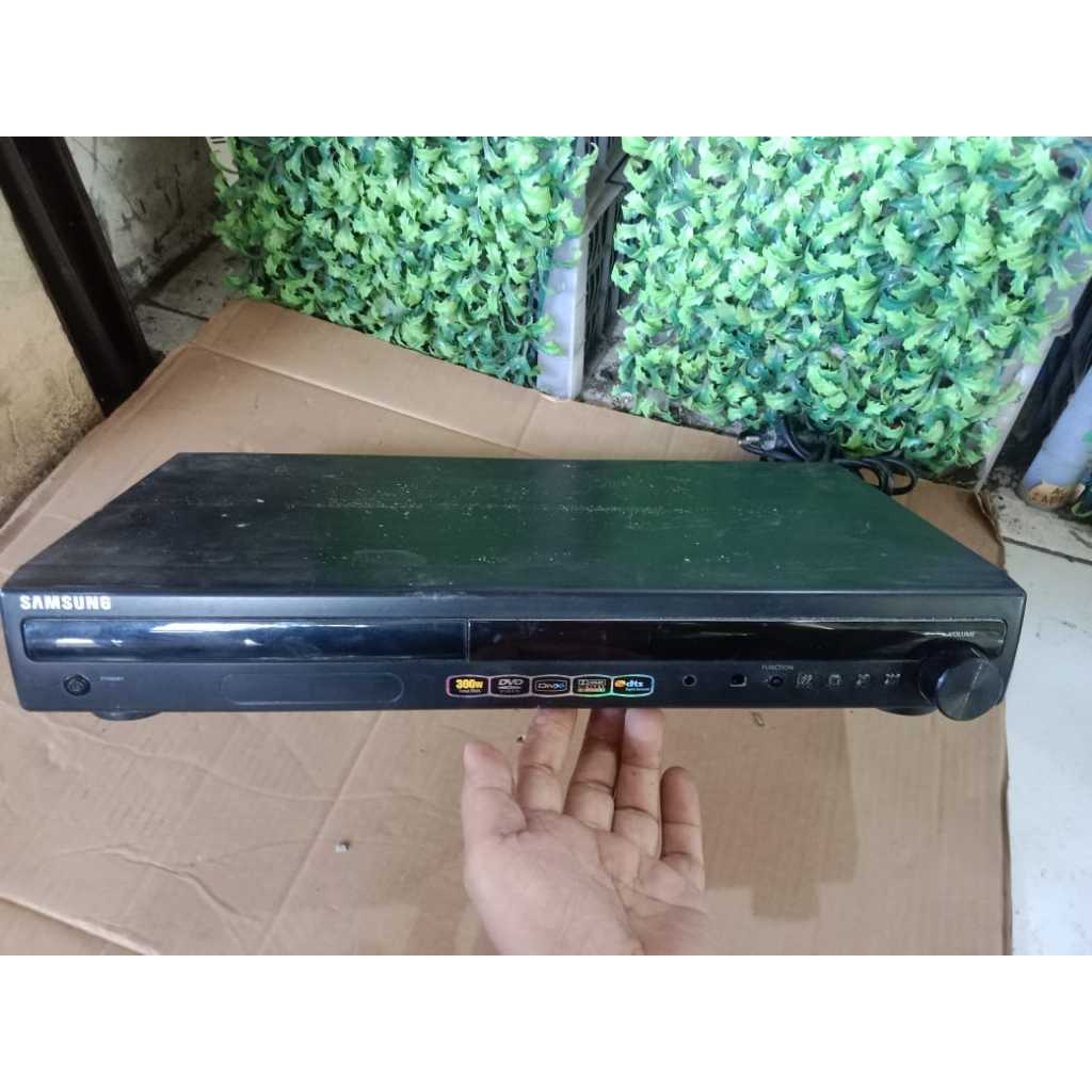 BEKAS UNIT SAJA DVD home theater Samsung HT-Z110ND/XSE AMPLIFIER FM STEREO samsung ht-z110 5.1 CH SP
