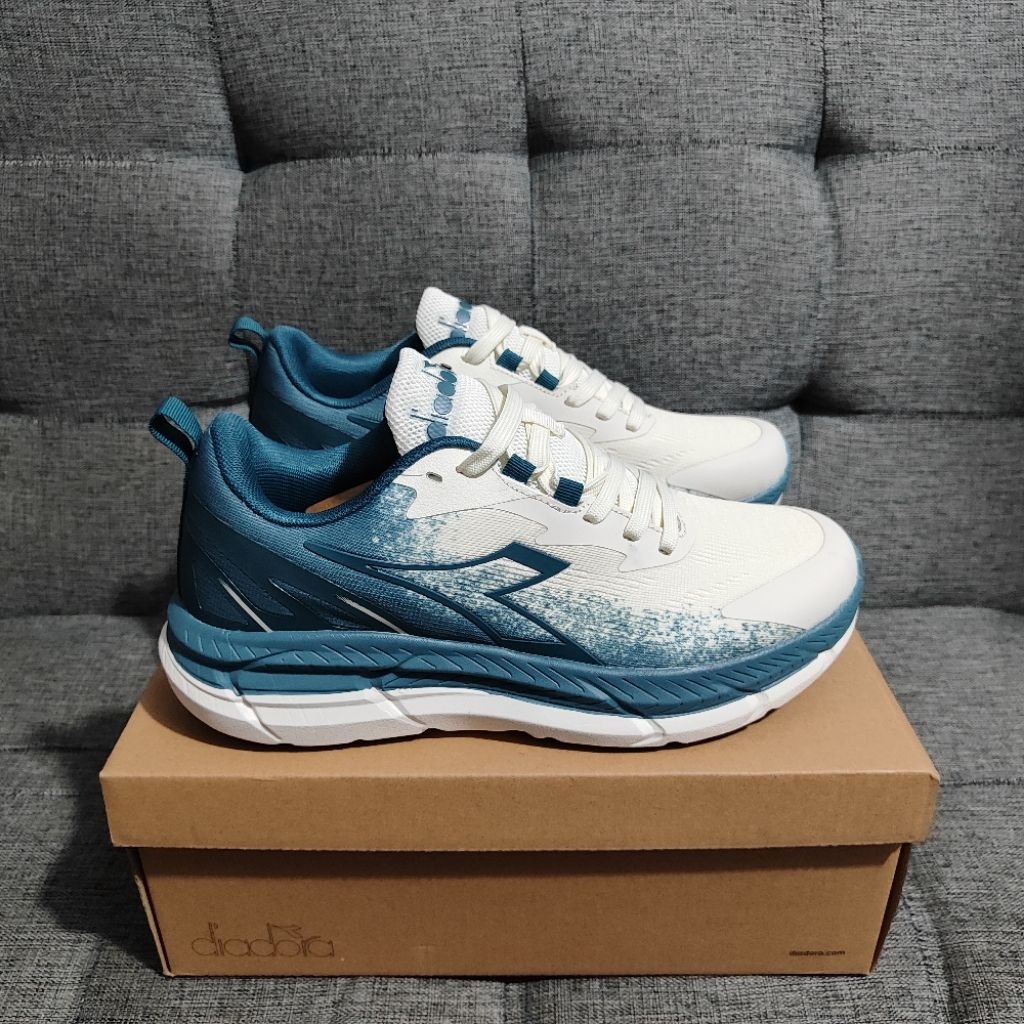 Diadora Running NOSE Men's - Beige [DIARU241233H]