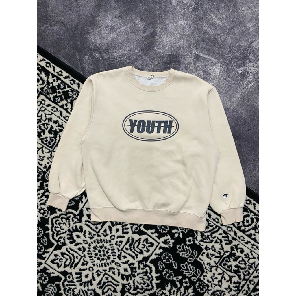 Sweater crewneck acover