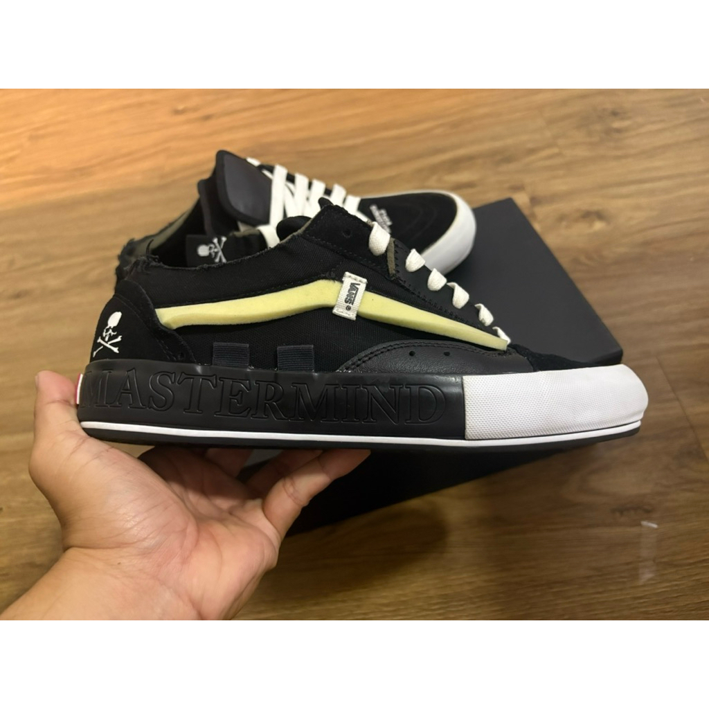 vans vault old skool cap x mastermind