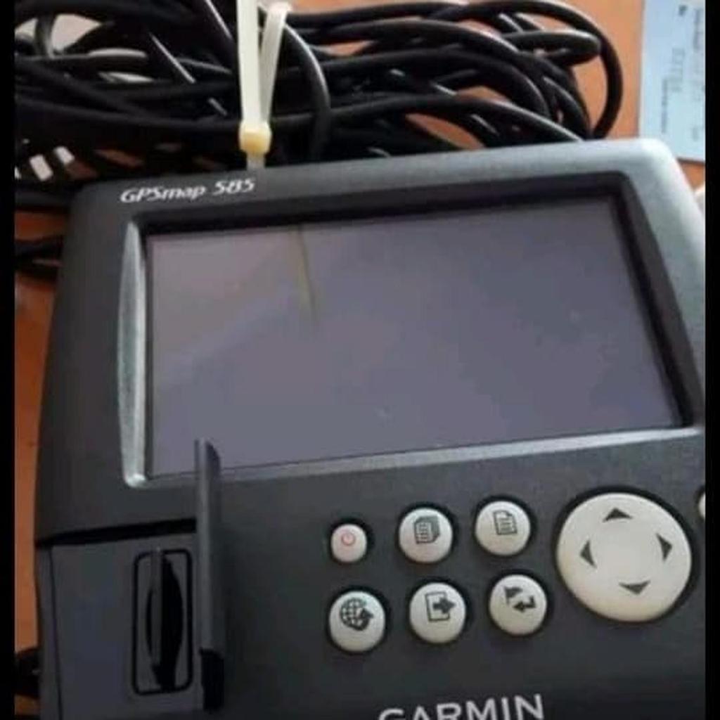 gps garmin 585bekas lengkap aksesoris