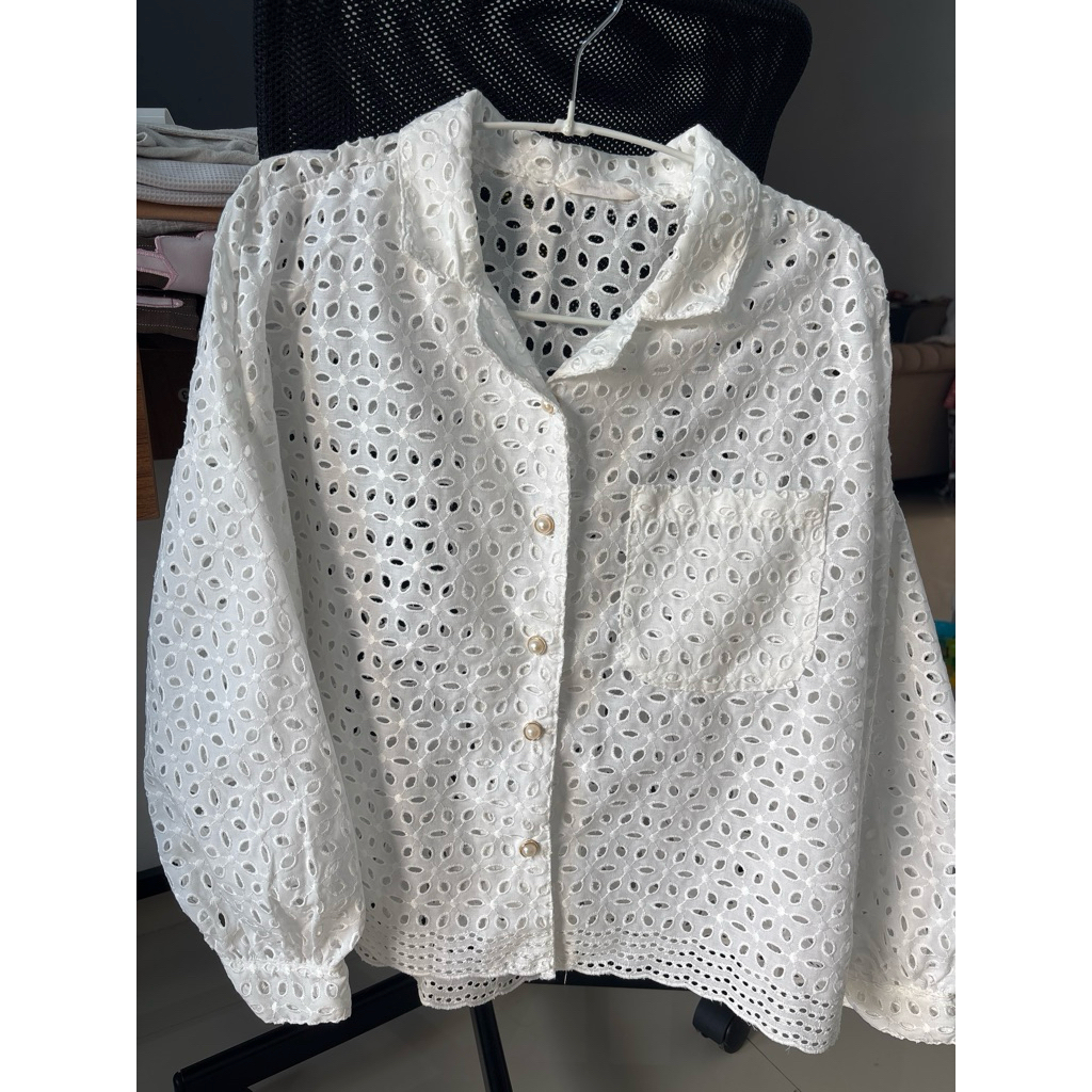 preloved kemeja putih mayoutfit