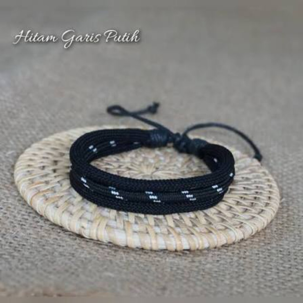 gelang pria hitam putih (kemeja) 70rb