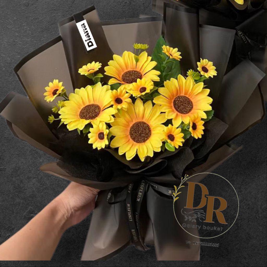 Buket Bunga Matahari Artificial.Gift.Kado Ultah.Kado Cewek.Kado Cowok.Kado Hari Spesial.Hafiah Wisud