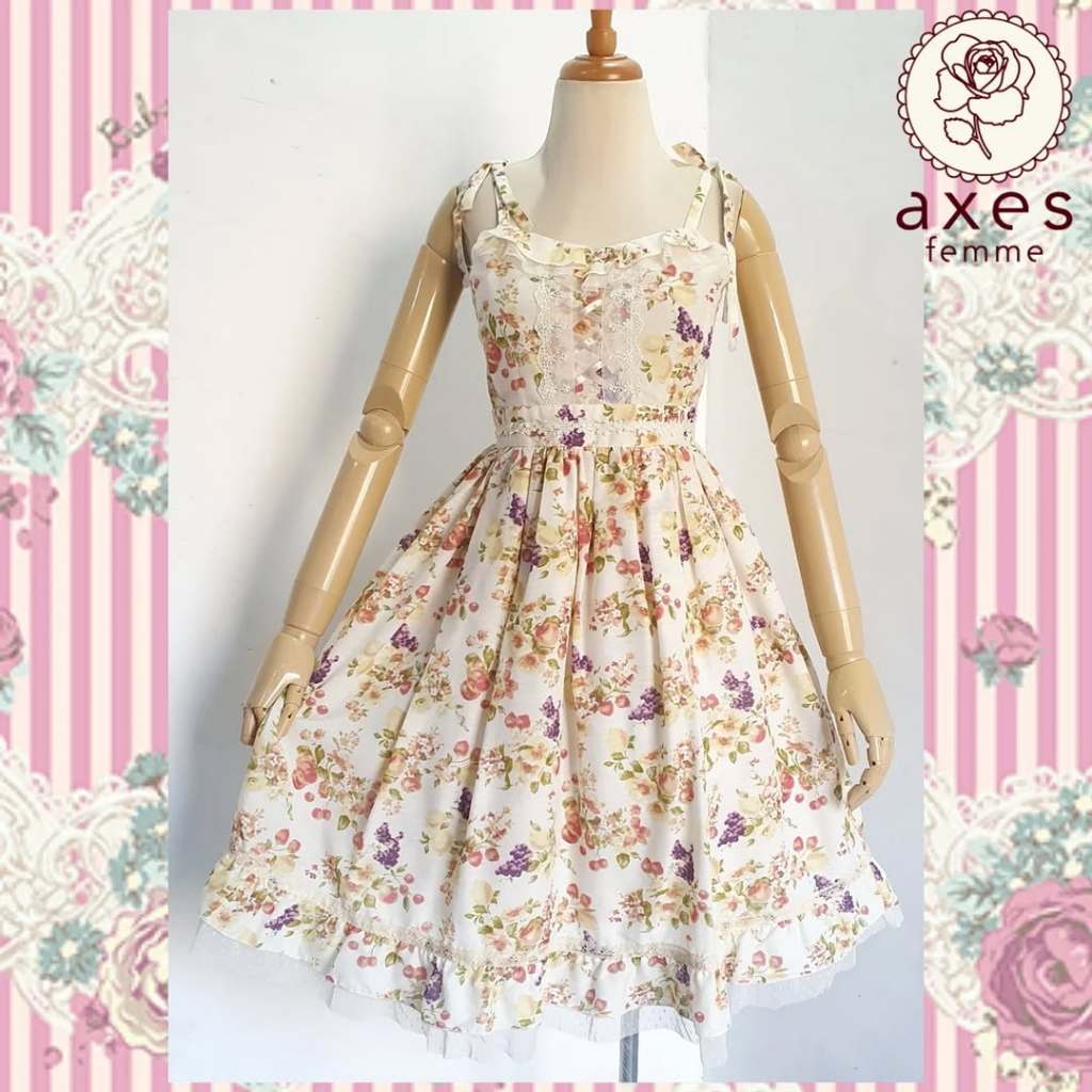 Axes femme floral party