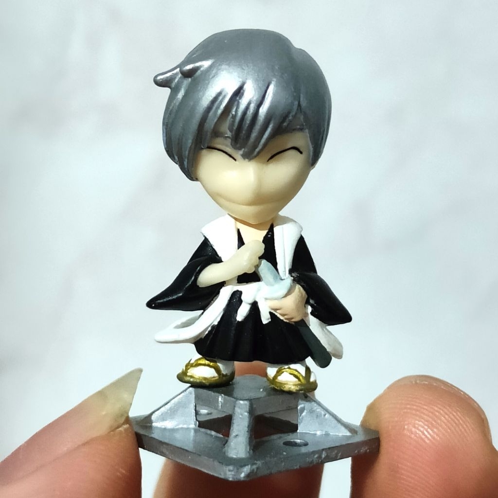 Figur Bleach Ichimaru Gin Rare Gashapon – Mini Figure Metallic Repaint Premium 4 cm Like New