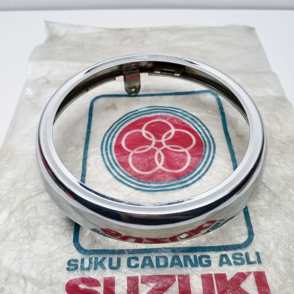 RIM RING LAMPU DEPAN HEADLAMP HEADLIGHT REFLEKTOR SUZUKI GP100 GP 100 GP125 GP 125 TS100 TS 100 GT10