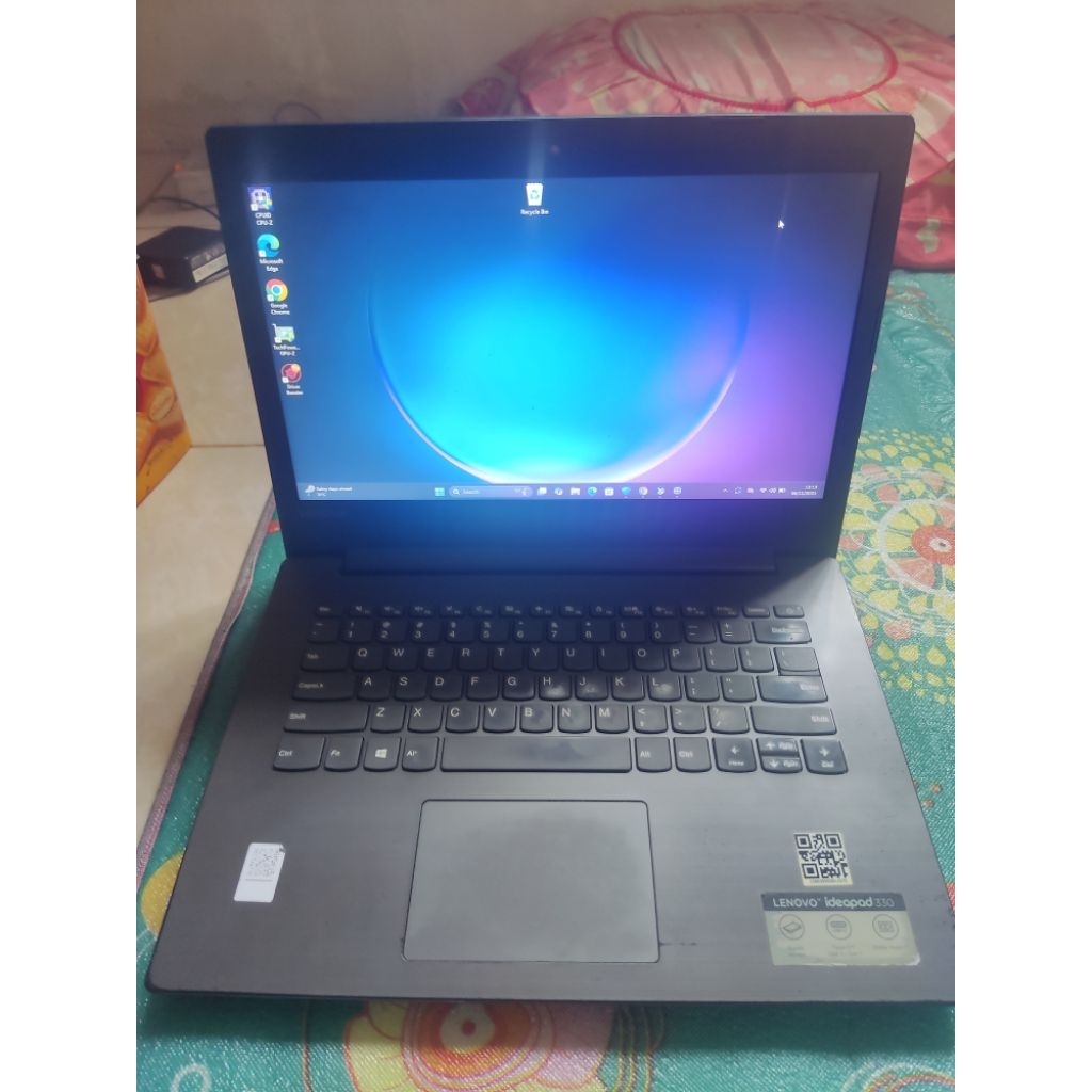 Lenovo Ideapad 330