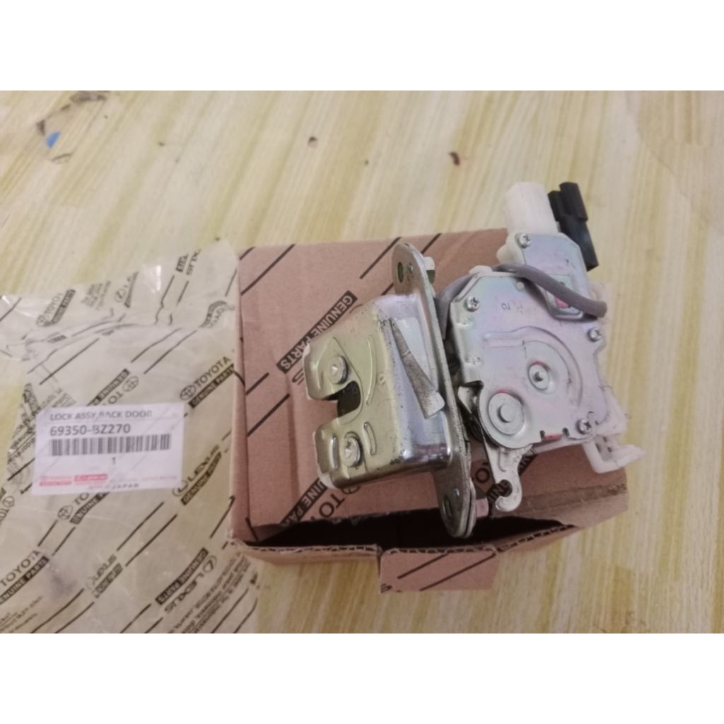 Kunci Bagasi mobil Door lock bagasi toyota calya agya daihatsu sigra ayla