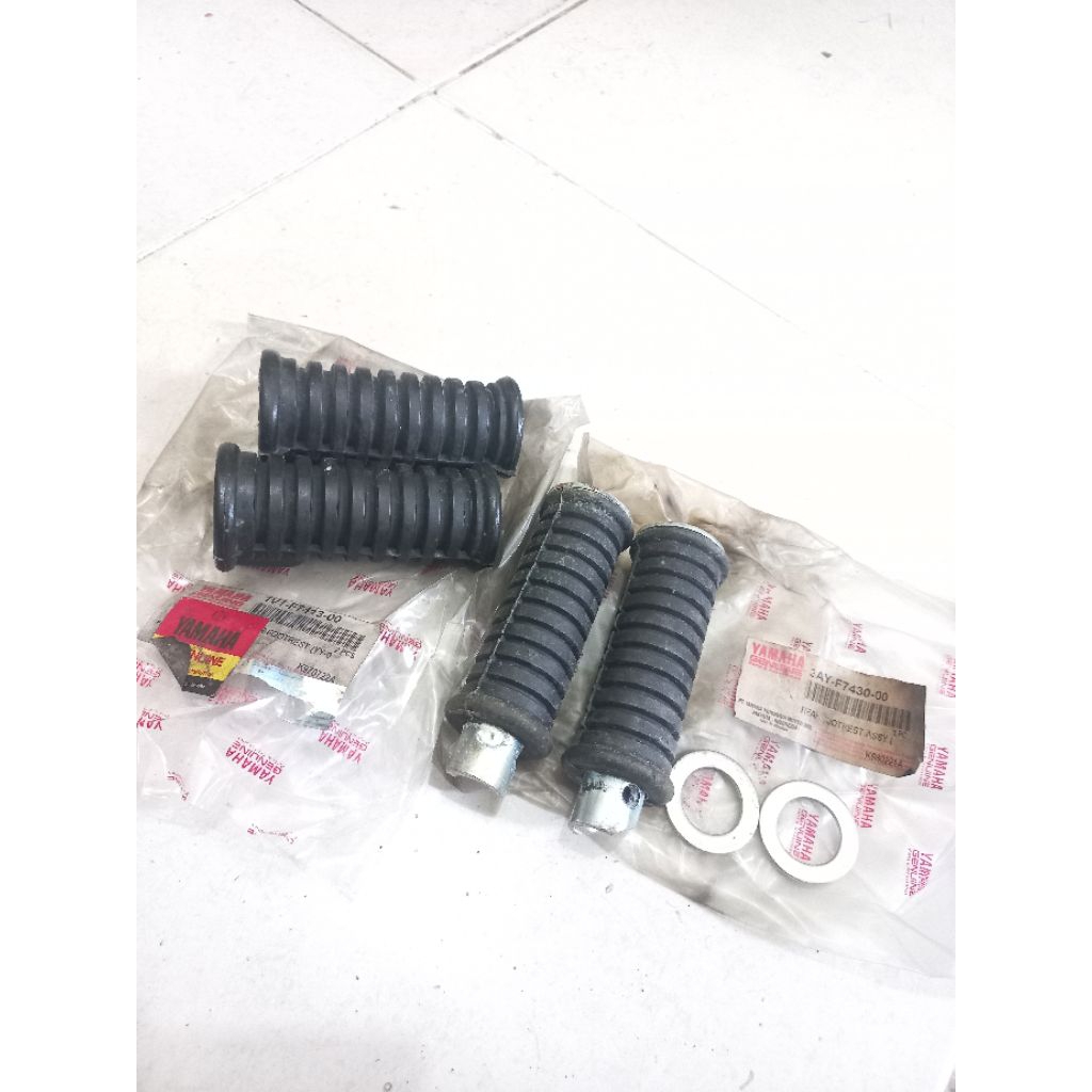 Karet Step Footstep Foot Step Bulat Depan Belakang Rxk Rx135 Rx100 Rx125 Rxr Rxs Rx Spesial Rx King 