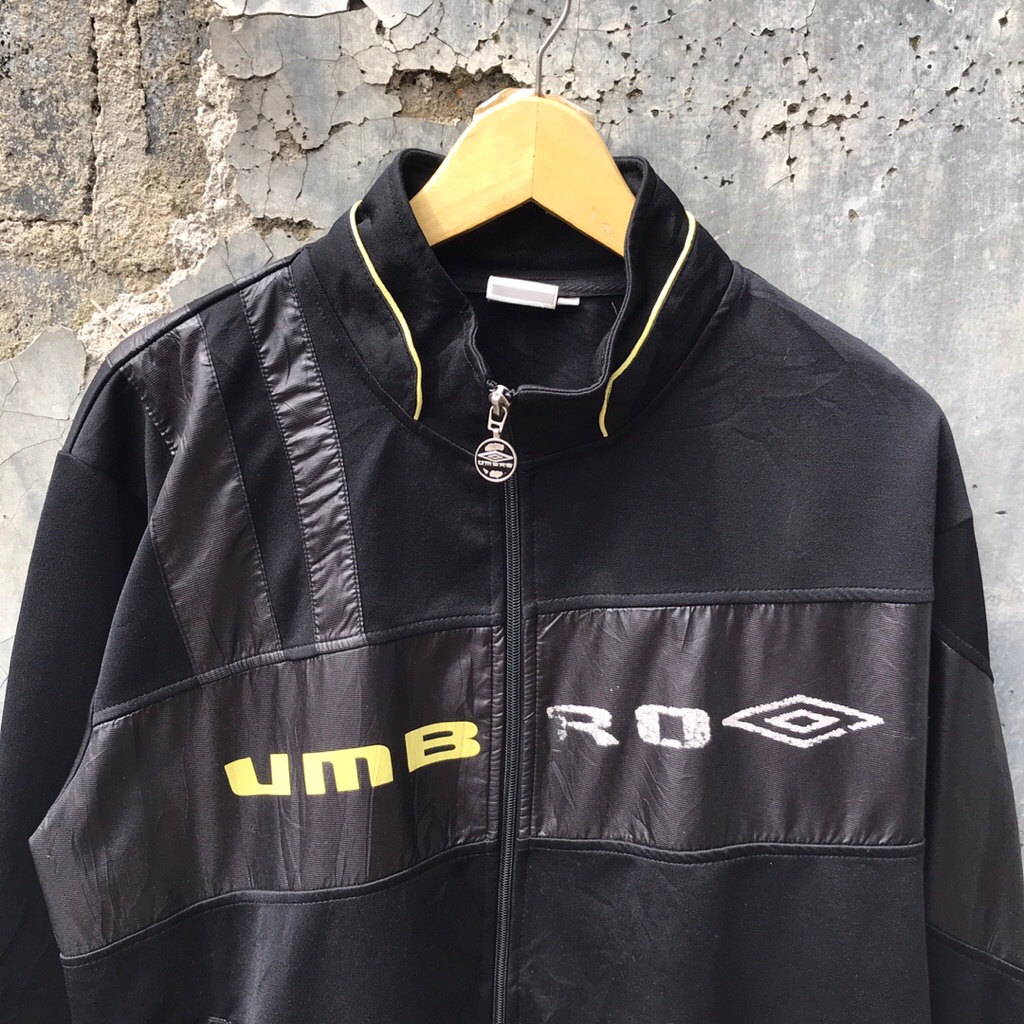 tracktop jaket umbro vintage big logo boxy rare streetwear casual