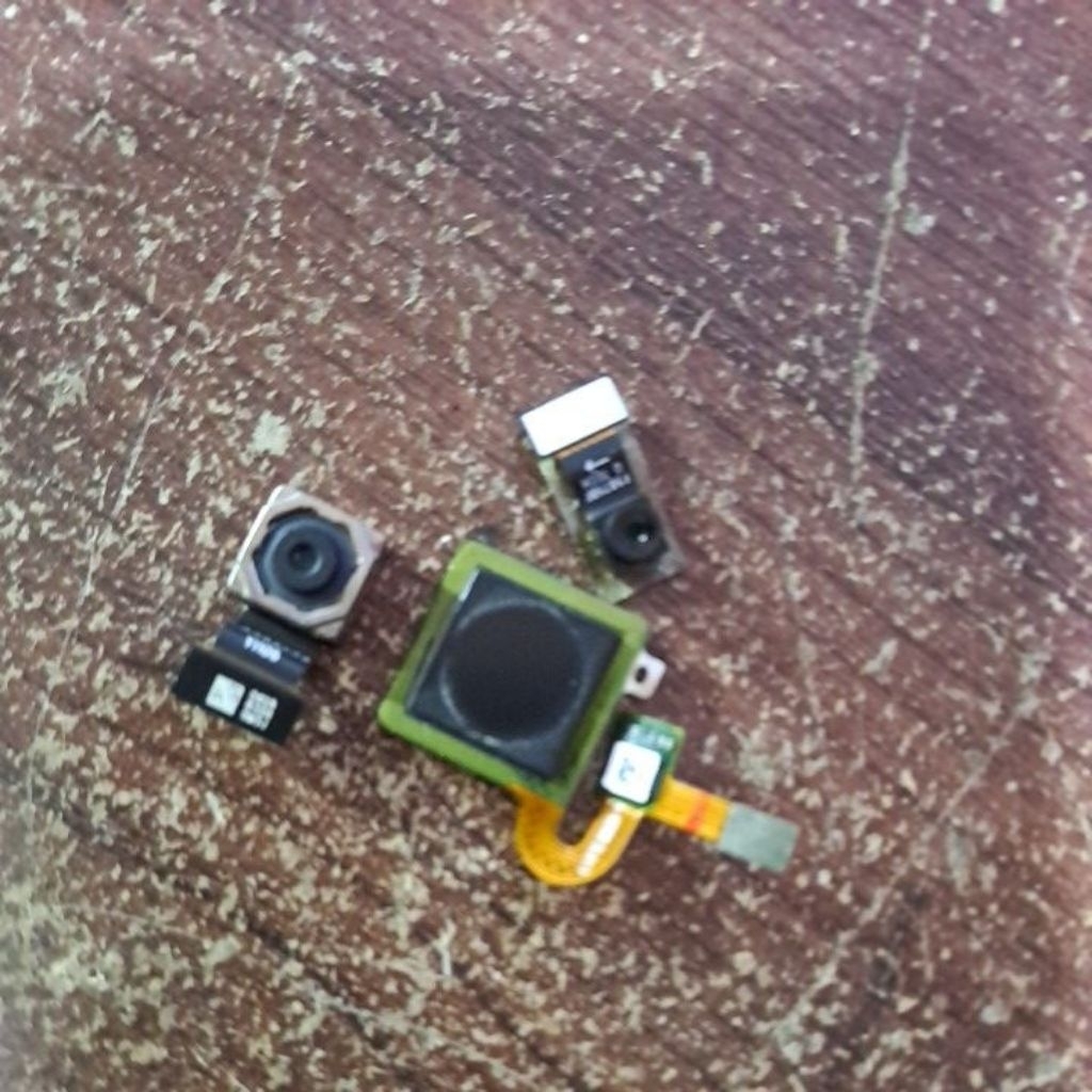 kamera ori bekas redmi 5 plus.