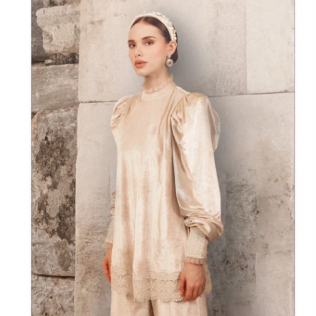 IVAN GUNAWAN PRIVE VIVIENNE CREAM SET by IVAN GUNAWAN ORIGINAL - One Set Setelan Atasan Tunik Celana