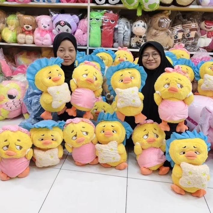 BEBEK UPSET DUCK BONEKA BEBEK LUCU CUTE PRENGAT PRENGUT TRENDING BONEKA DUCK MEWAH BONEKA SAD DUCK C