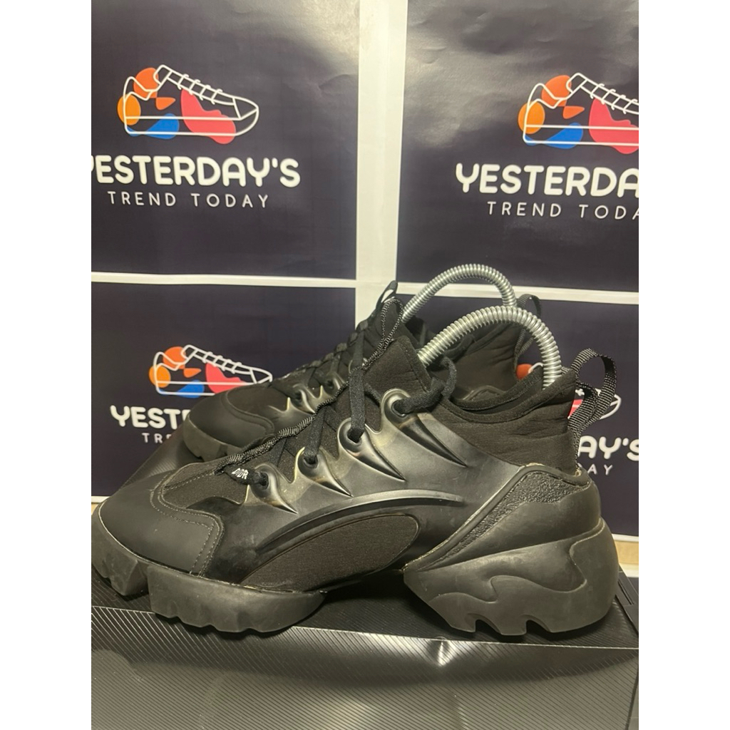 Sepatu Second Christian Dior Full Black