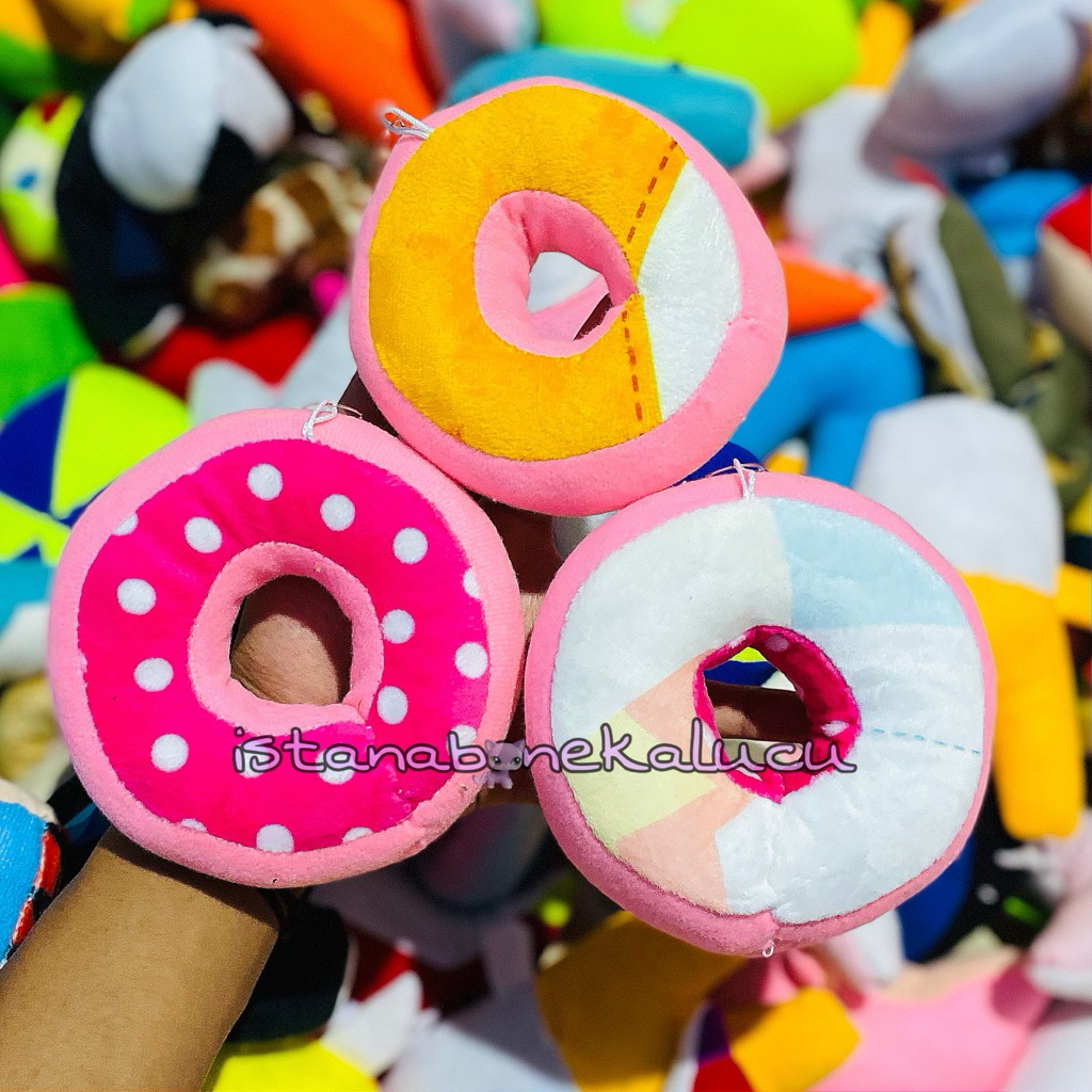 Boneka Donat Mini Random – Boneka Lucu Mesin Capit Lembut & Gemoy