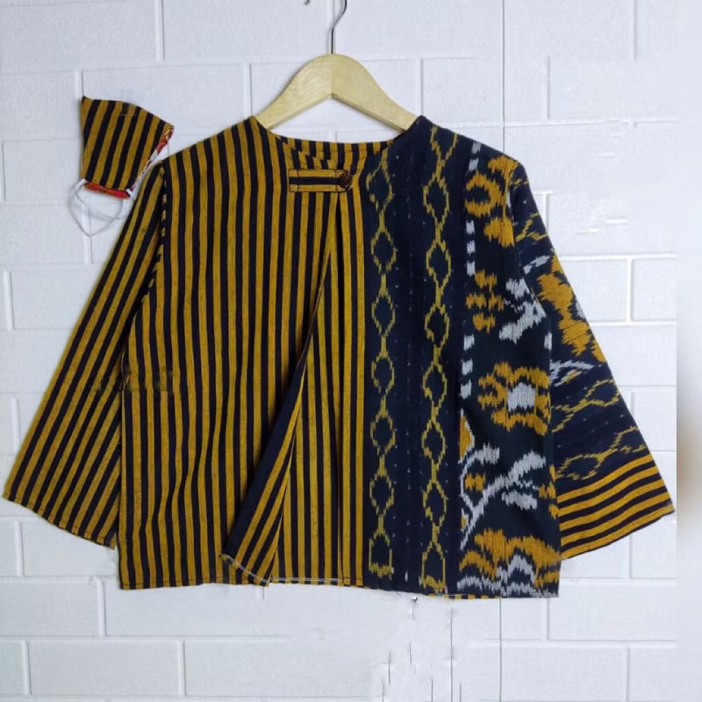 Blazer Blouse Tenun ikat Jepara Lurik