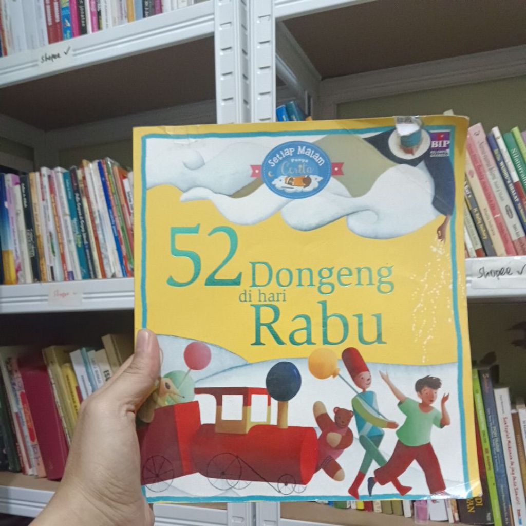 Buku Cerita Anak 52 Dongeng di hari Rabu