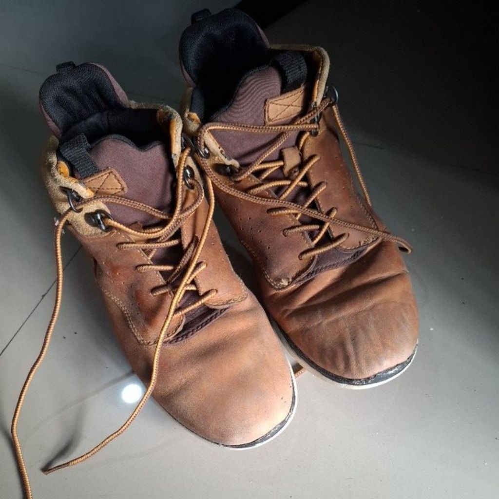 sepatu timberland kulit