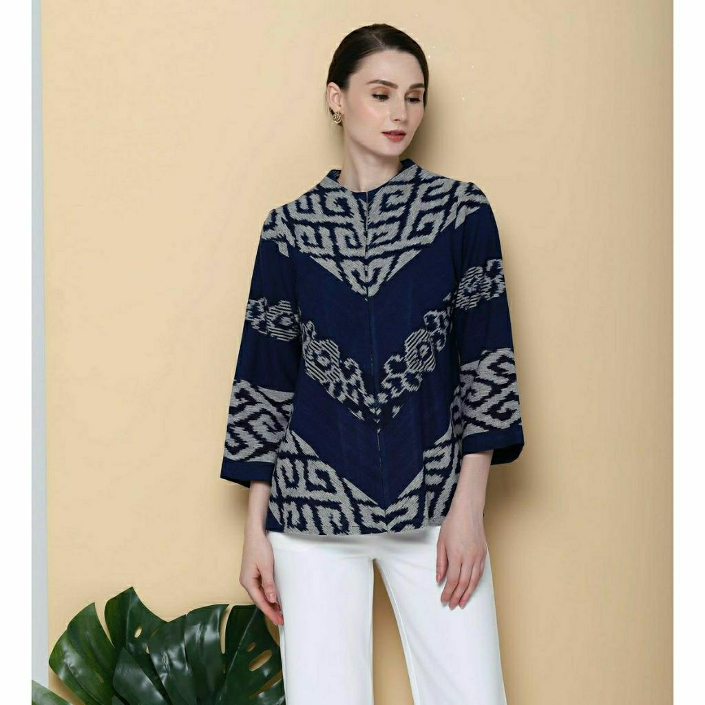 Blouse Tenun Batik Motif Toraja