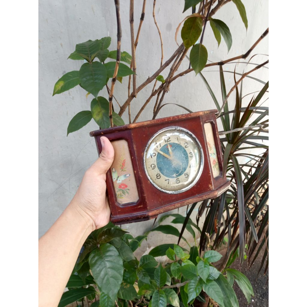 Jam Meja Lawas Retro Jam Weker Jadul Antik