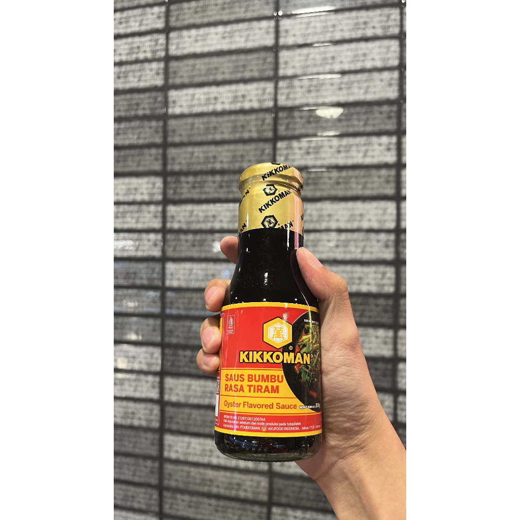 KIKKOMAN OYSTER FLAVORED SAUCE 300GR