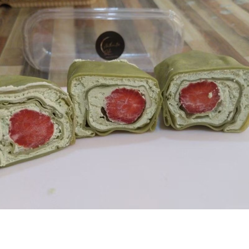 Matcha Strawberry Crepe Roll Cake
