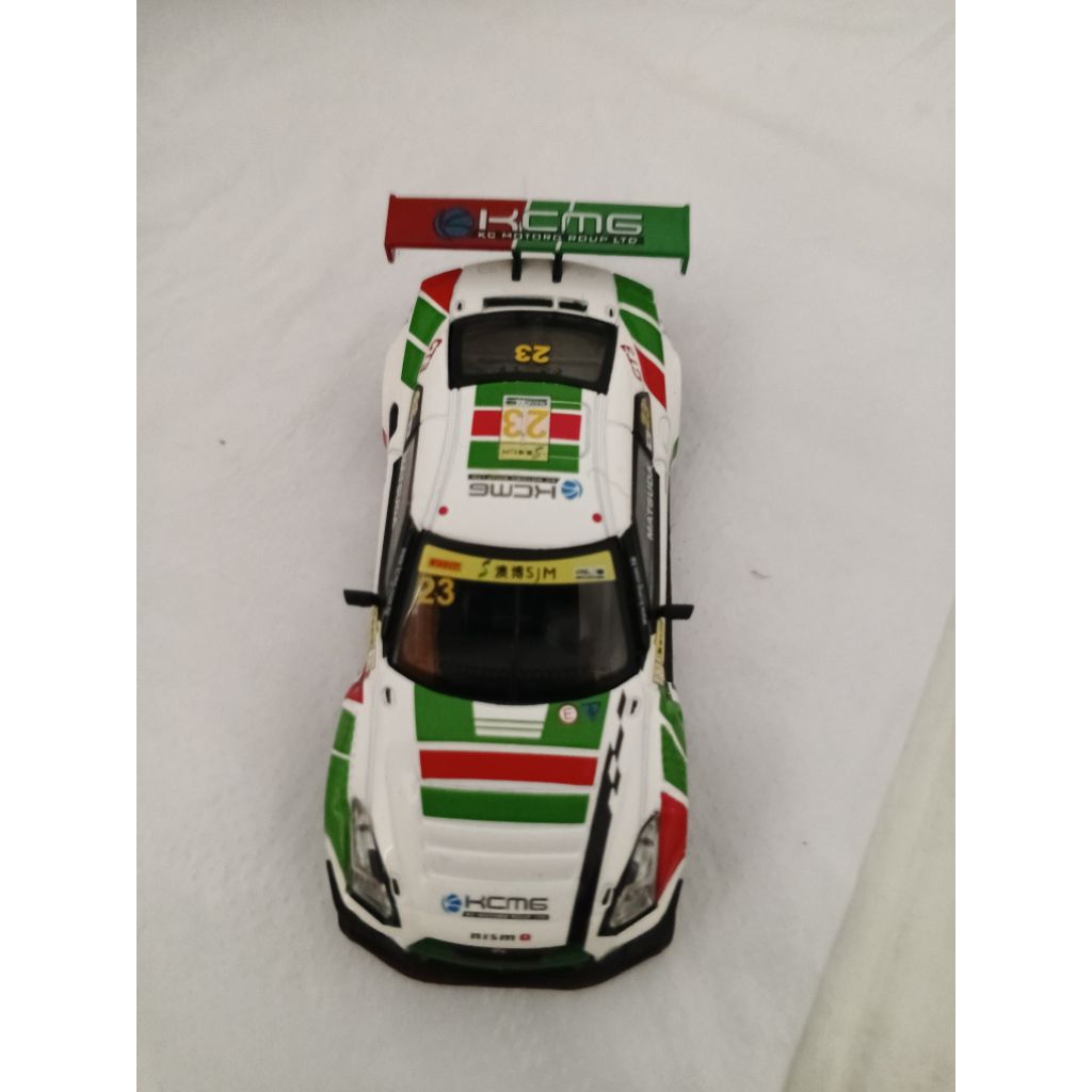 mini GT Nissan GT-R NISMO GT3.