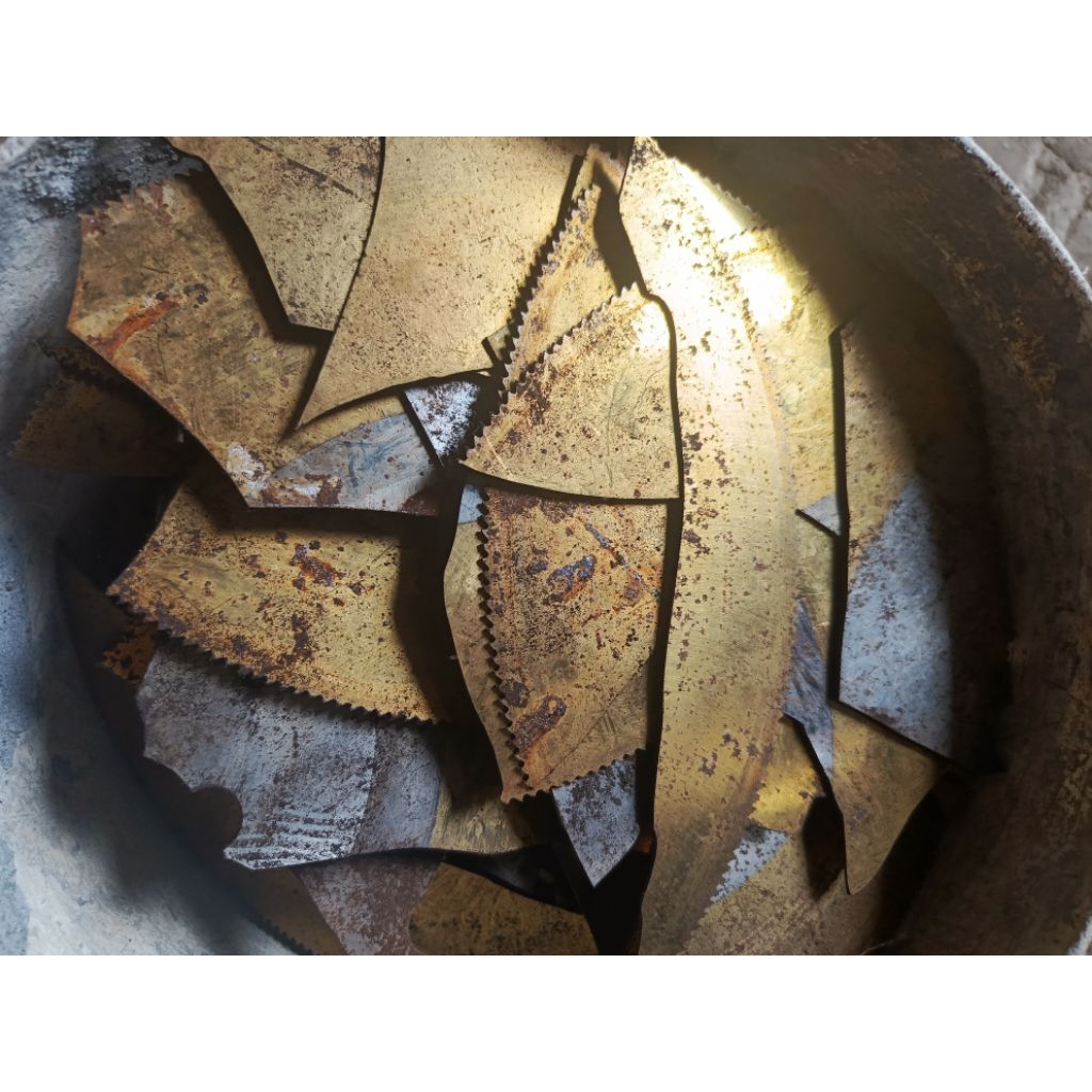 Pecahan HSS M42 | Kekerasan ±65 HRC | Bahan Pisau / Alat Potong