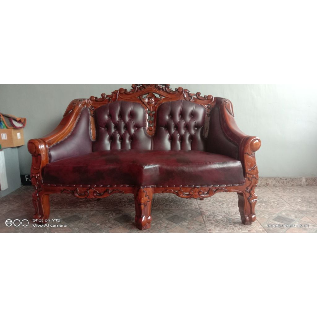 servis sofa ukir kayu