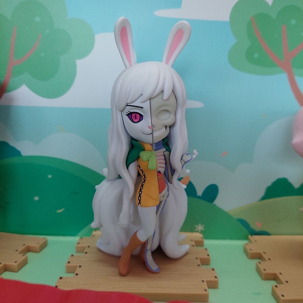 Mighty Jaxx Onepiece Hidden Dissectibles Series Five Ladies Series "Rare Carrot Sulong (Secret)"