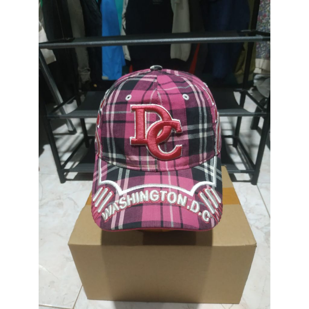 Topi Washington DC by City Hunter