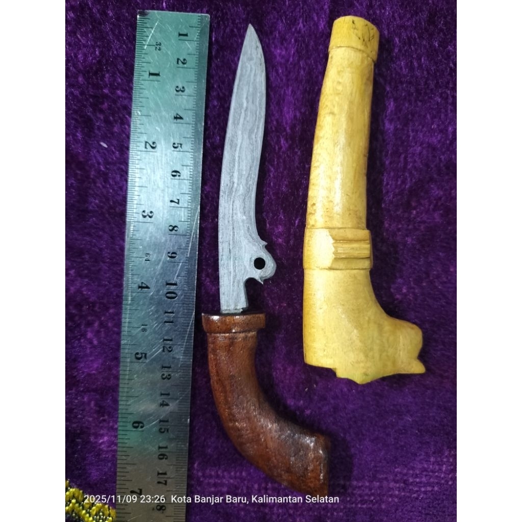Pisau Cundrik Pamor Sepuh Istimewa 11 cm