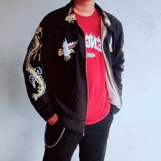 Sukajan costum ( cobra high and low)