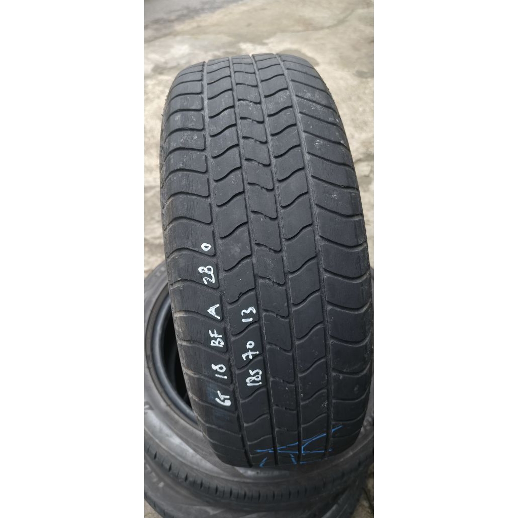 Ban Mobil bekas ory copotan GT Radial GTR 378 185/70R13 tambalan satu tahun pembuatan 2018 BFA