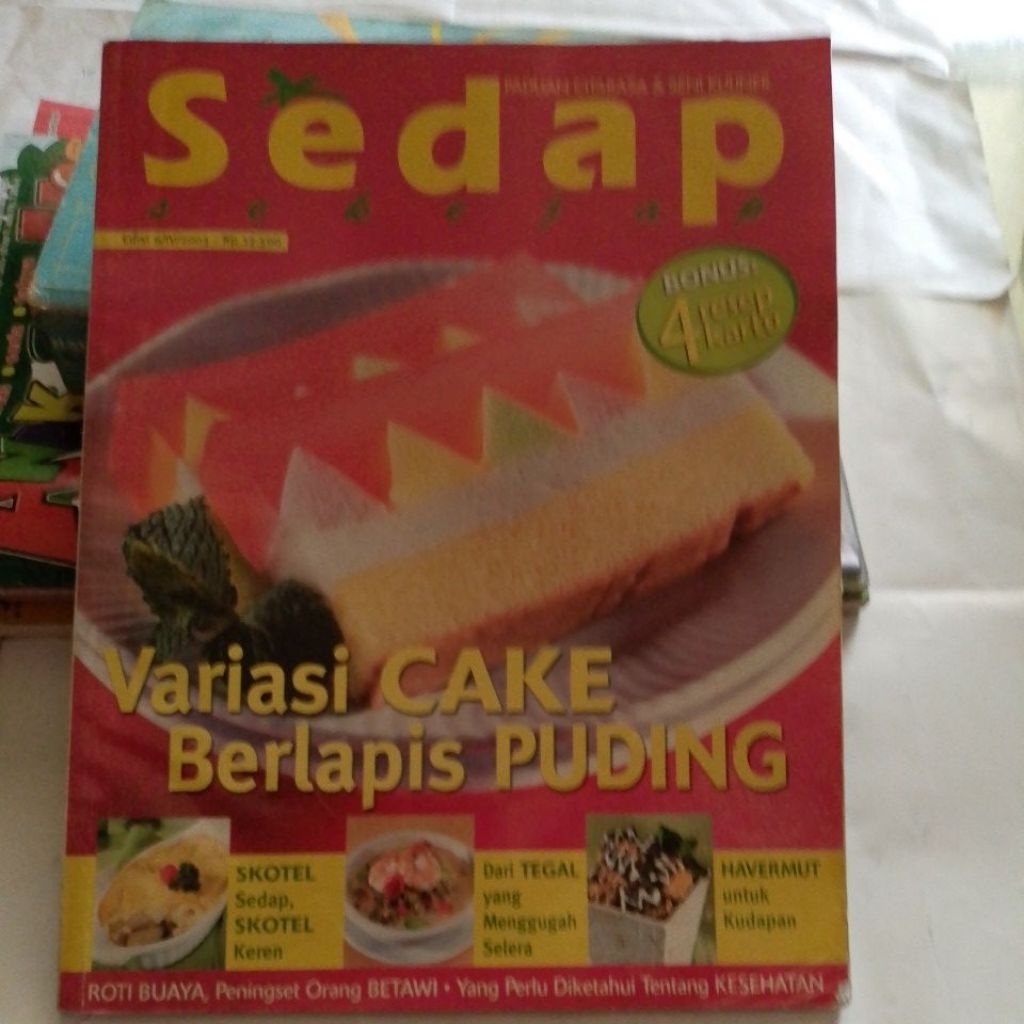MAJALAH SEDAP VARIASI CAKE BERLAPIS PUDING