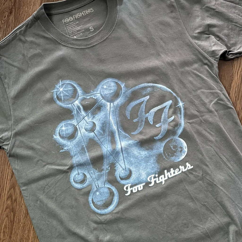 Foo Fighters - Official Tour Merch 2025 - Preloved