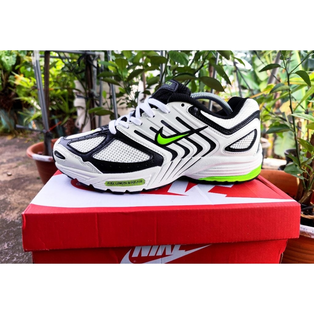 SEPATU RUNNING/BADMINTON NIKE AIR PEGASUS